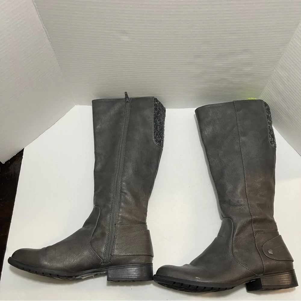 Women's Gray Leather Knee-High‎ Boots